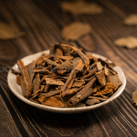 HIGH-QUALITY BROKEN CASSIA / CONVENIENT FOR SEASONING / MADE IN VIETNAM