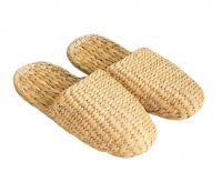 HANDWOVEN HYACINTH SLIPPERS / LIGHTWEIGHT AND DURABLE / MADE IN VIETNAM