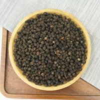 100% NATURAL BLACK PEPPER WHOLE / FULL-BODIED FLAVOR / MADE IN VIETNAM