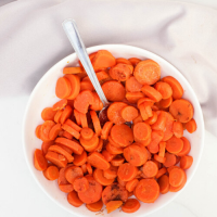 CANNED SLICED CARROT / 100% NATURAL / FRESH & CRUNCHY TEXTURE / PREMIUM QUALITY / MADE IN VIETNAM