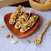 CRUNCHY AND FULL OF GOODNESS NUT BOAT-SHAPE CAKE / IDEAL FOR EVERY OCCASION / MADE IN VIETNAM