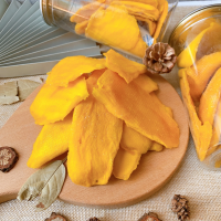 SOFT MANGO BITES / HEALTHY SNACKING / NO ARTIFICIAL FLAVOR / FRUIT POWERED