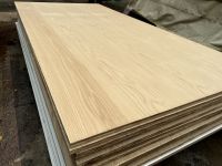 NATURAL WOOD PLYWOOD SHEETS / CLEAN FINISH / SUSTAINABLE MATERIAL