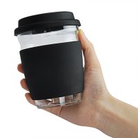 2018 Hot Selling 350ml Borosilicate Glass Water Cup With Silicone Cover And Lid