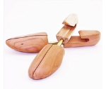 Cedar Shoe Tree