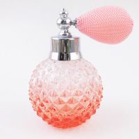 manufacture refillable pink bombshell 100ml perfume spray glass bottle with bulb atomizer for cosmetic
