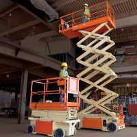 MobileÃ‚Â scissorÃ‚Â liftÃ‚Â Auxiliary walking electro-hydraulic lifting platform CarÃ‚Â 