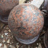 China Nature Red Granite Road Stone Fence Car