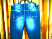 Man's Slim fit faded Jeans