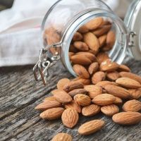 High Quality Delicious Organic Almond Nuts Hot Sale in South Africa Namibia Botswana Zambia Tanzania