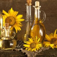 Premium Grade Refined / Unrefined Crude Sunflower Oil