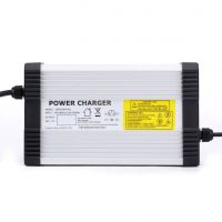 67.2V 5A Lithium Battery Charger for 60V Li-ion Polymer Scooter With CE ROHS 100V - 240V AC