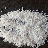 duracon pom plastic granules