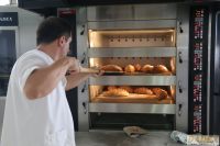 Electric deck bakery oven