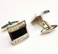 cufflink