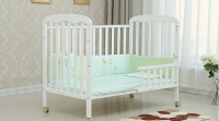 High Quality Solid Wooden Baby Crib