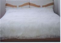 sheep/lamb  bedspread