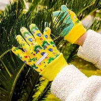 DDsafety 77+countries Green dots on palm Flower design single-sides Dotted PVC Kids Gardening Gloves