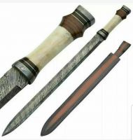 CUSTOM HANDMADE DAMASCUS STEEL 30" INCHES HUNTING SWORD WITH SHEATH