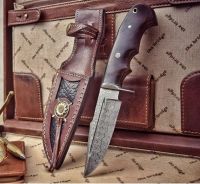 Handmade Hunting Bushcraft Knife Forged Damascus Steel Survival Knife