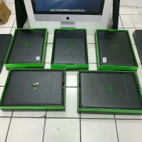 Razer Laptop Blade 15" i7 7820HK 32GB 1TB SSD GTX 1080 W10 4K Touch Gaming Laptop  order now @+886926043230