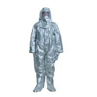 Fold-resistant Fire Insulation Suit