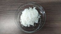 Sodium dihydro-bis- ( 2-methoxyethoxy ) aluminate 68. 5 - 71. 5% 22722-98-1