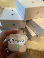 Airpods Pro With Wireless Charging Case