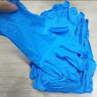 NITRILE EXAMINATION GLOVES