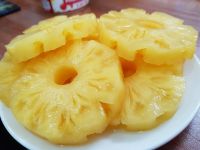 canned pineapple