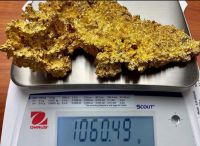gold raw/ gold nuggets