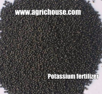 Humic acid fertilizers