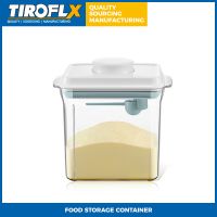 FOOD STORAGE CONTAINER