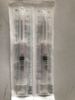Auto-disable syringe