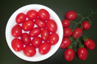 Sell grape tomato seeds 1