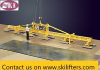 Vacuum lifter, glass lifter, roof cladding lifter