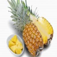 Natural Fresh Juicy Pineapple / High Quality Best Price