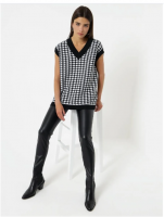 https://ar.tradekey.com/product_view/Delma-Women-039-s-Wool-Vest-White-Black-Pattern-9820765.html