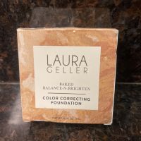 Laura Geller Baked Balance N Brighten Foundation