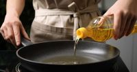 Large stock of cooking oil available for immediate delivery
