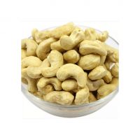 Organic Cashew Nuts for healthy snacking