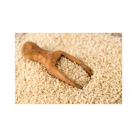 White and black sesame seeds for culinary use