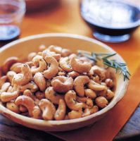 Low-moisture Cashew Nuts for long-term storage