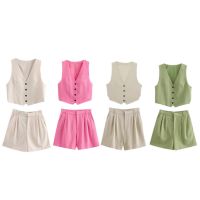 Fashionable women's solid color slim split breastcoat vest casual shorts set