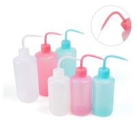250ml/500ml Plant Flower Succulent Plastic Squeeze Watering Bottle Bend Mouth Squirt Bottle with Nozzle