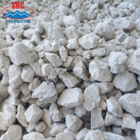 Factory Price Quicklime Burnt Lime Lump 10-70mm High Calcium Oxide For Water Waste Treatment Vietnam Supplier Shc Group