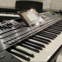 Korg PA5X 76-key Keyboard