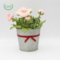 Natural Metal Planter Stand Zinc Flower Pot with Embossed Finish for Wholesale