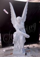Marble Memorial Garden Angel Statue holding Wreath for outdoor