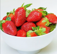 Top Quality Pure Organic Frozen / Fresh Strawberries For Sale At Cheapest Wholesale Price